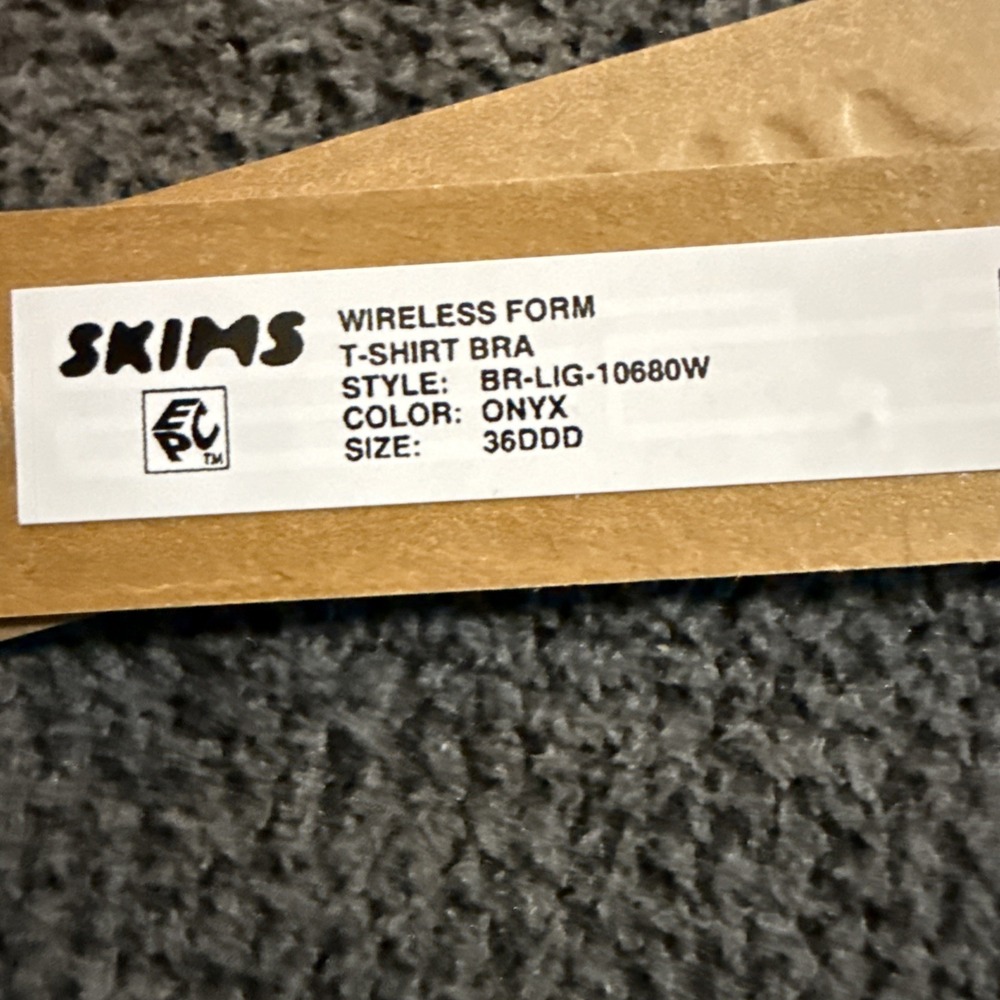 Skims Wireless Form Tshirt Bra Onyx Black BR-LIG-10680W 36DDD - Picture 5 of 5